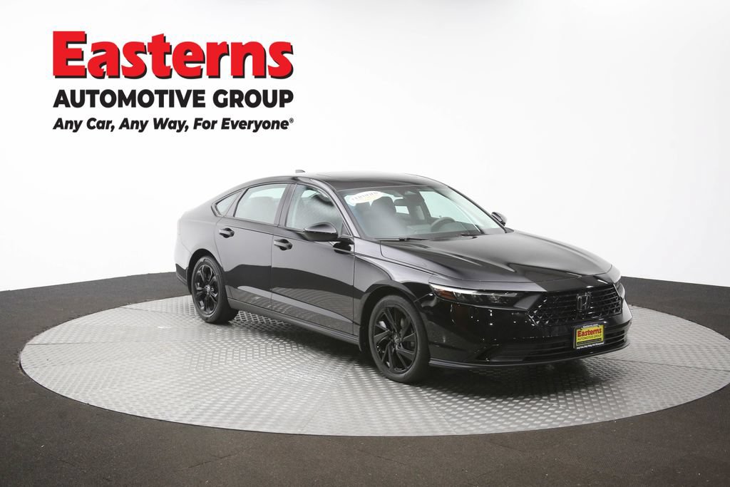 Used 2025 Honda Accord SE image 49