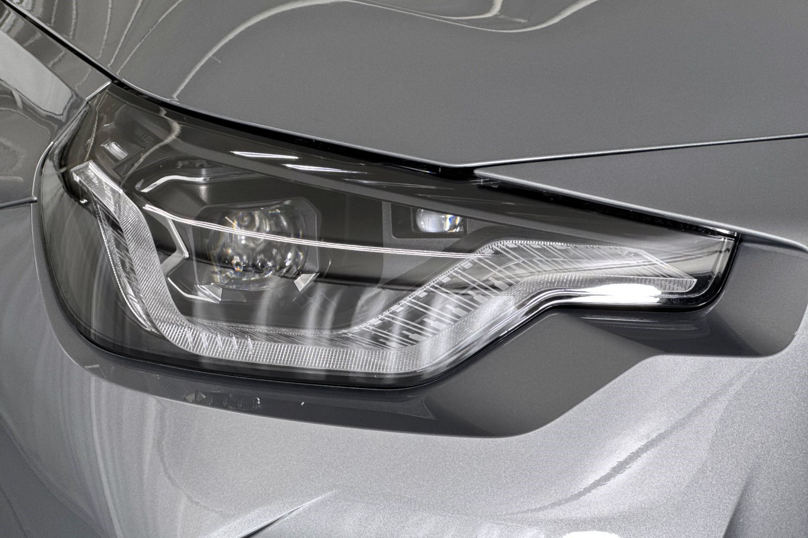 New 2026 BMW M240i Coupe RWD image 11