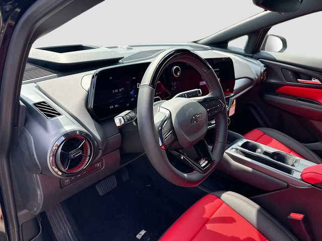 New 2025 Chevrolet Equinox EV RS image 9