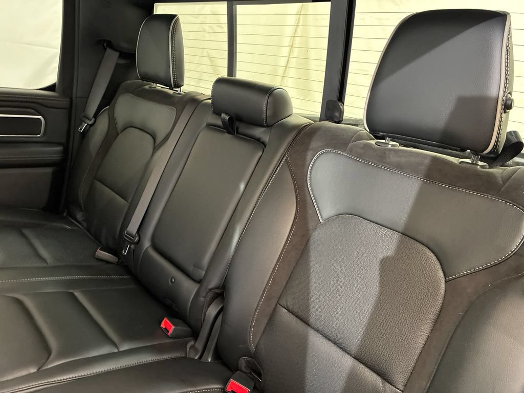 Used 2023 RAM 1500 Laramie AWD/4WD image 11