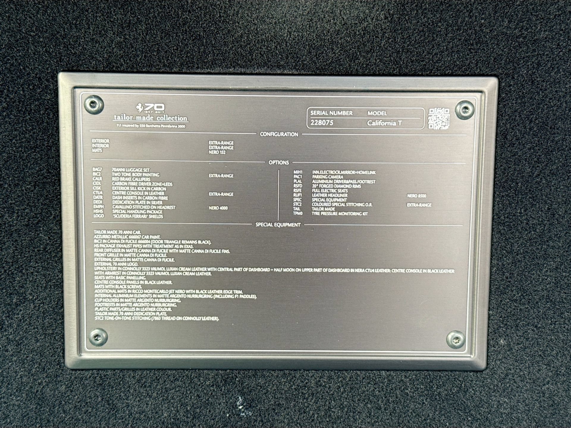 Certified 2017 Ferrari California T RWD image 29