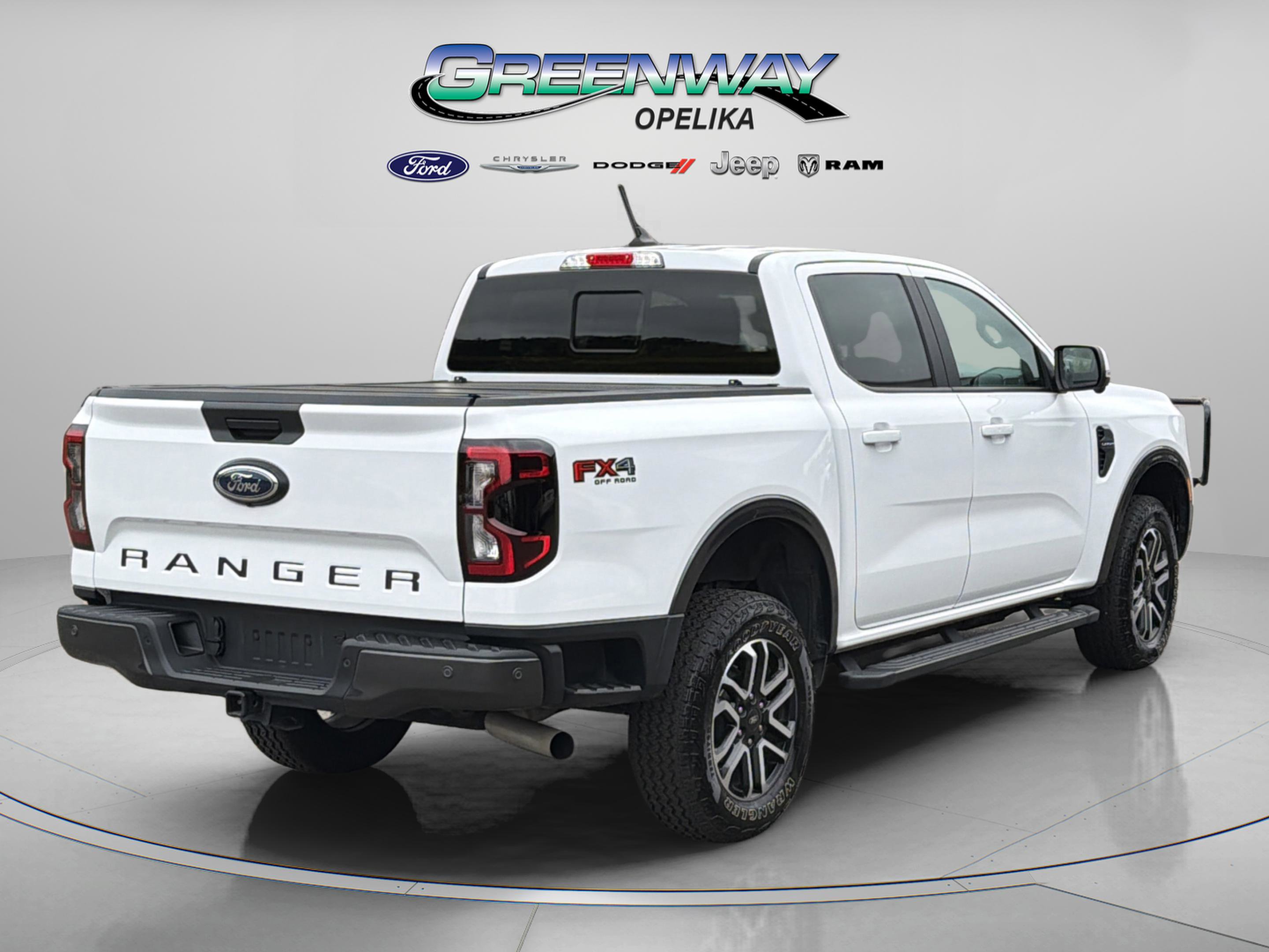 Used 2024 Ford Ranger Lariat w/ FX4 Off-Road Package image 7