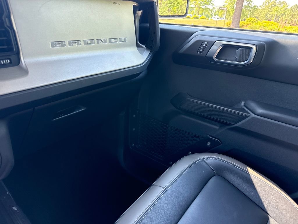 Used 2025 Ford Bronco Outer Banks AWD/4WD image 18