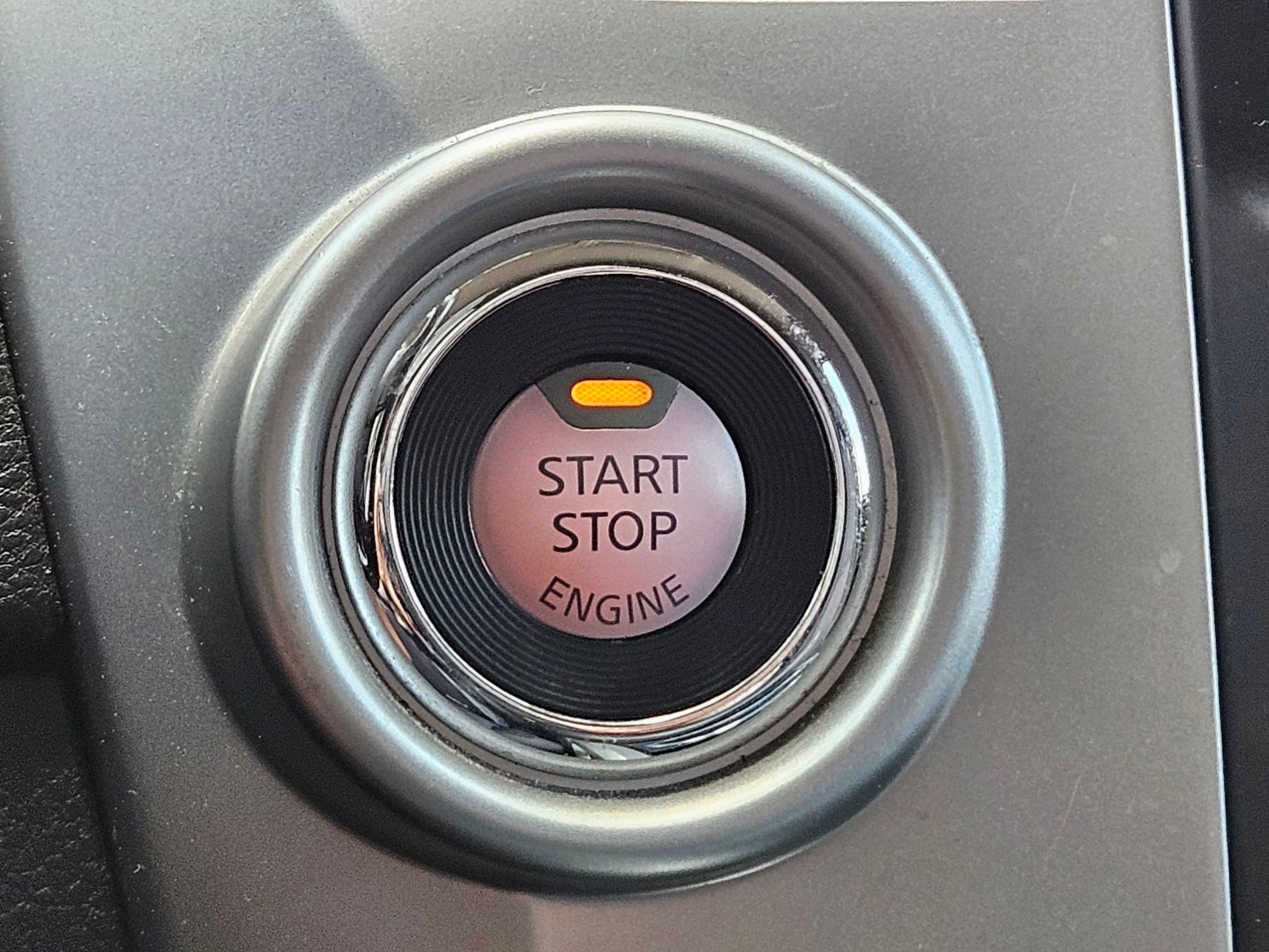 Used 2020 Nissan Titan SV w/ SV Convenience Package RWD image 21