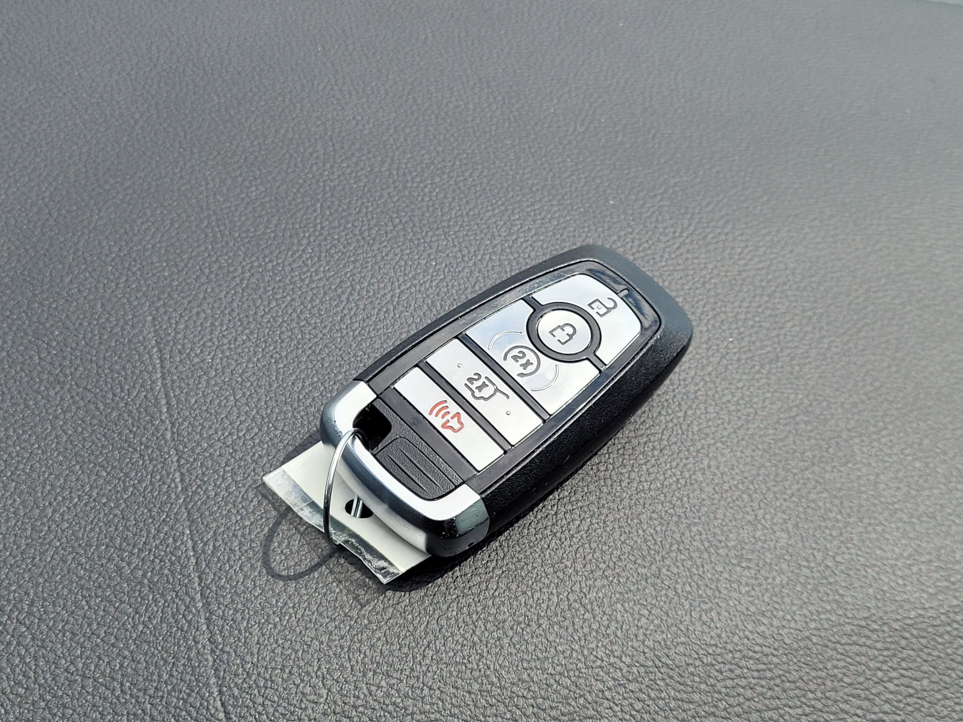 Used 2023 Ford Explorer ST w/ Equipment Group 401A AWD/4WD image 11