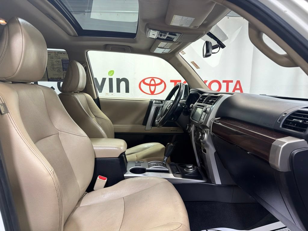 Used 2017 Toyota 4Runner Limited AWD/4WD image 12