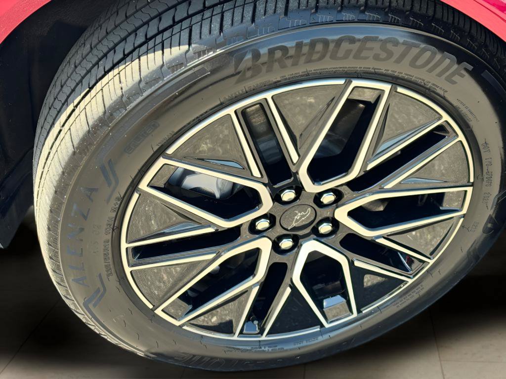 Used 2025 Ford Mustang Mach-E Premium AWD/4WD image 6