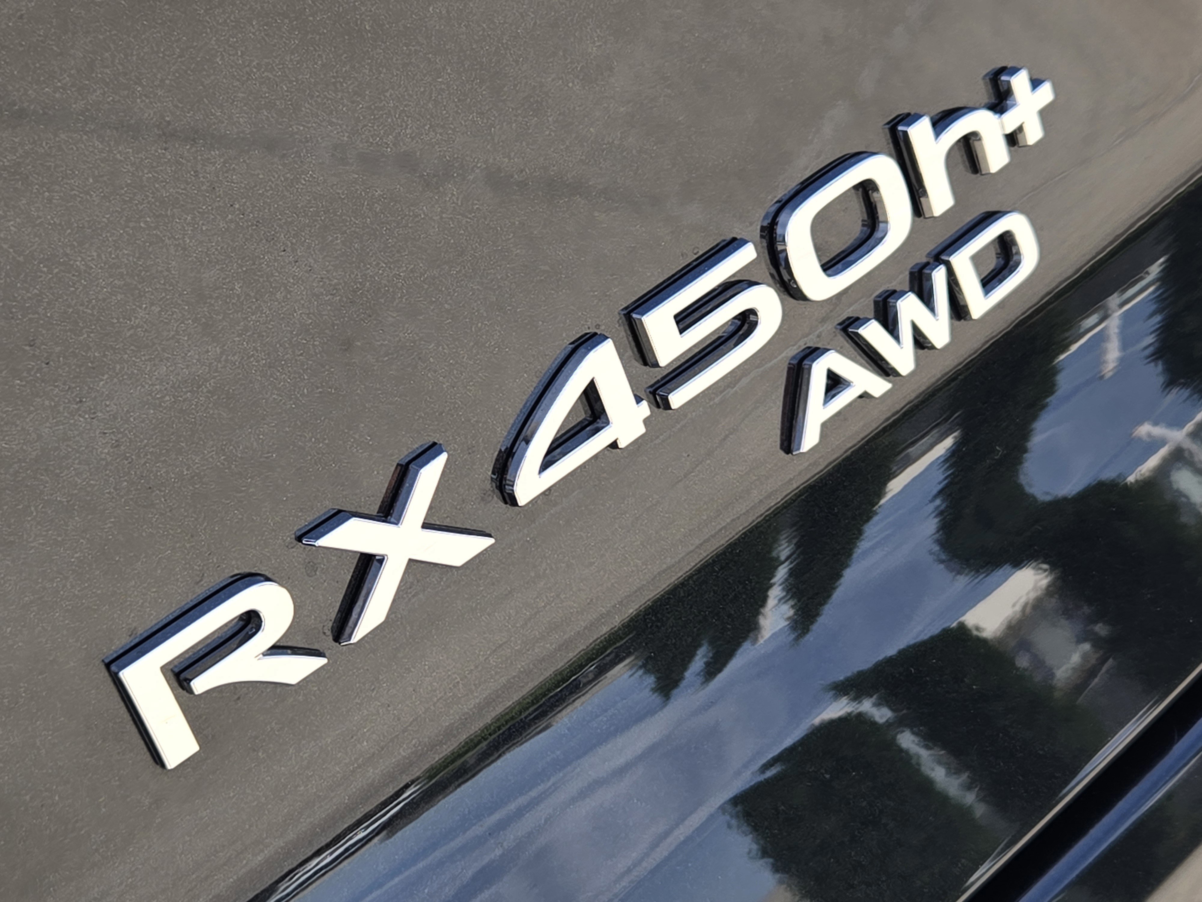 Certified 2026 Lexus RX 450h AWD w/ Convenience Package image 40