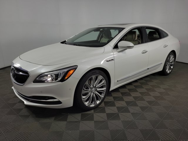 Used 2017 Buick LaCrosse Premium w/ Driver Confidence Package #2 FWD image 3