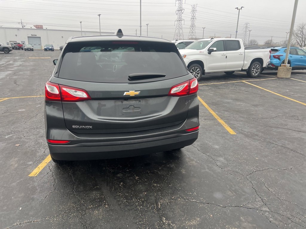 Used 2019 Chevrolet Equinox LS w/ LS Convenience Package image 4