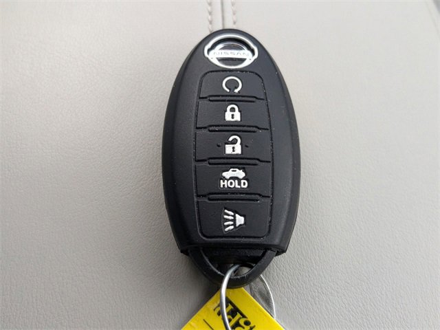 Used 2020 Nissan Altima 2.5 Platinum image 34