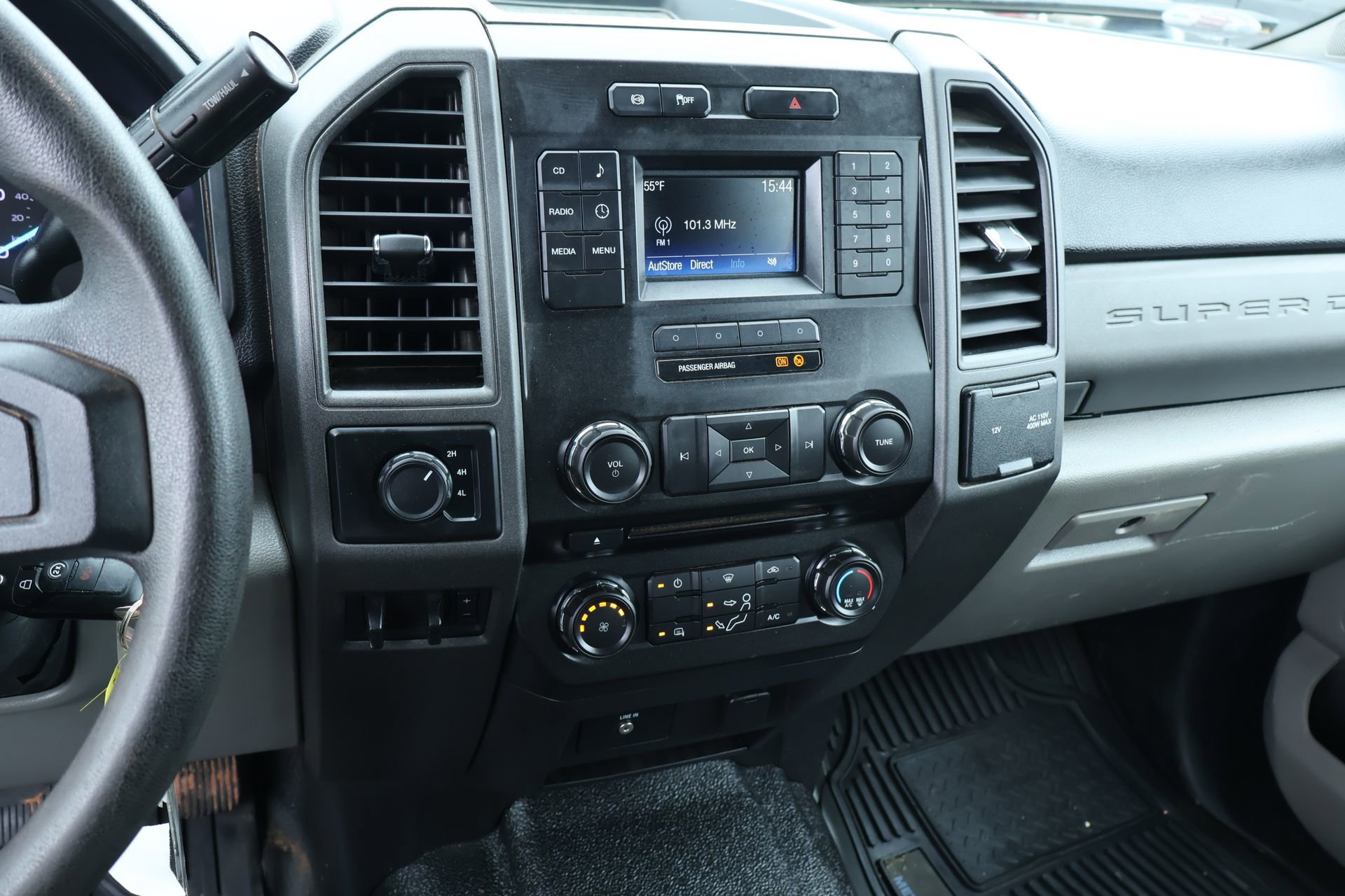 Used 2018 Ford F450 XL w/ Power Equipment Group AWD/4WD image 5
