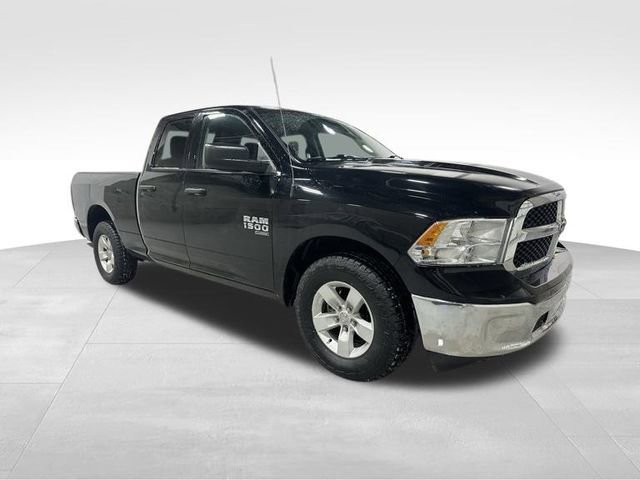 Used 2024 RAM 1500 Classic SLT image 3