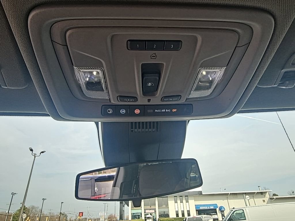 Used 2022 Chevrolet Silverado 1500 LT w/ All Star Edition Plus image 23