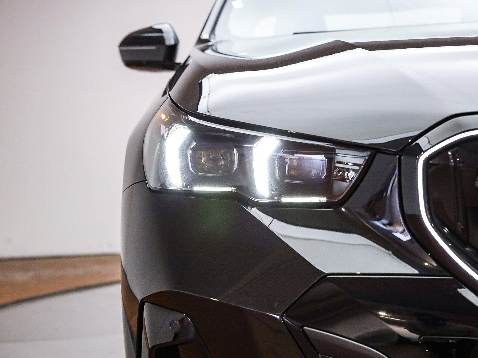 New 2026 BMW 530i w/ M Sport Package image 5