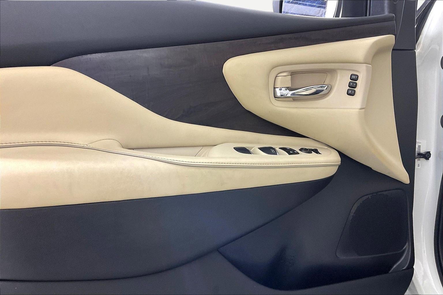 Certified 2020 Nissan Murano Platinum w/ Cargo Package image 20