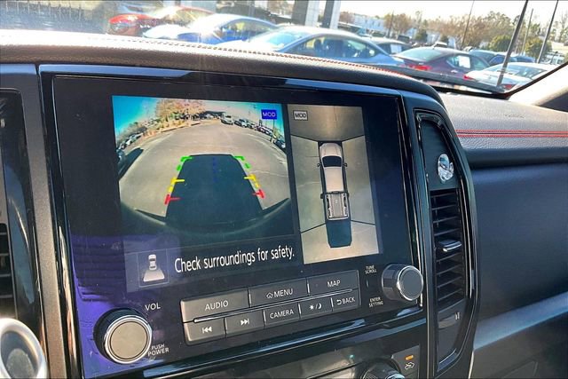 Used 2021 Nissan Titan PRO-4X w/ Pro-4x Convenience Package image 15