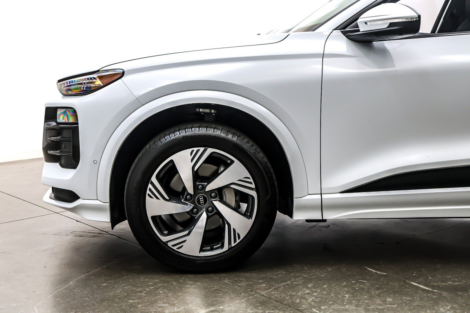 Used 2025 Audi Q6 e-tron Premium Plus w/ Premium Plus image 11