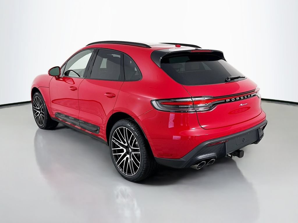 New 2026 Porsche Macan AWD/4WD image 3