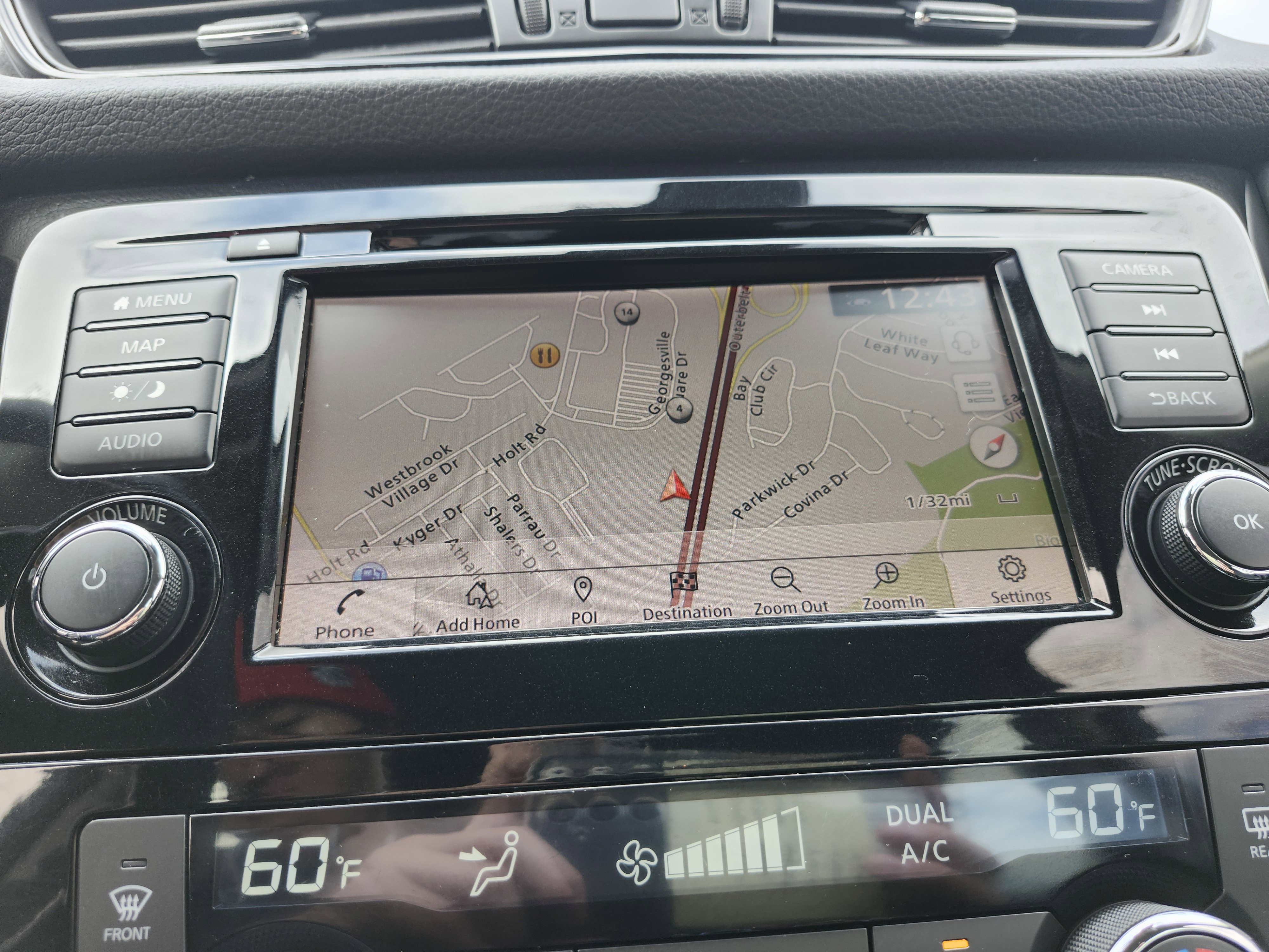 Used 2020 Nissan Rogue SL image 4