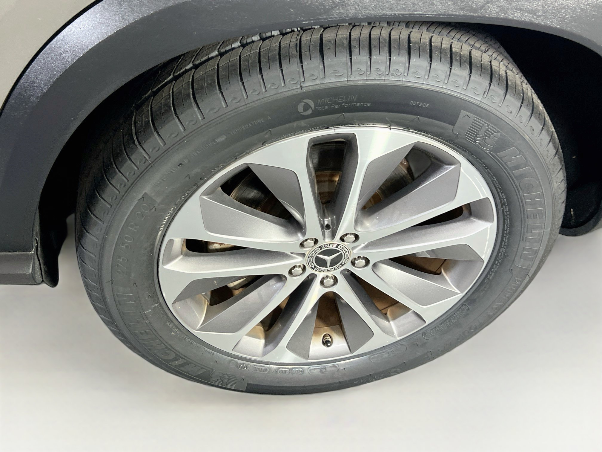 Used 2021 Mercedes-Benz GLE 450 4MATIC image 32