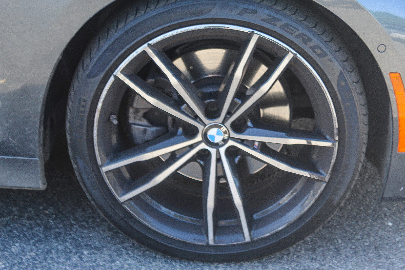 Used 2019 BMW 330i Sedan w/ M Sport Package image 10