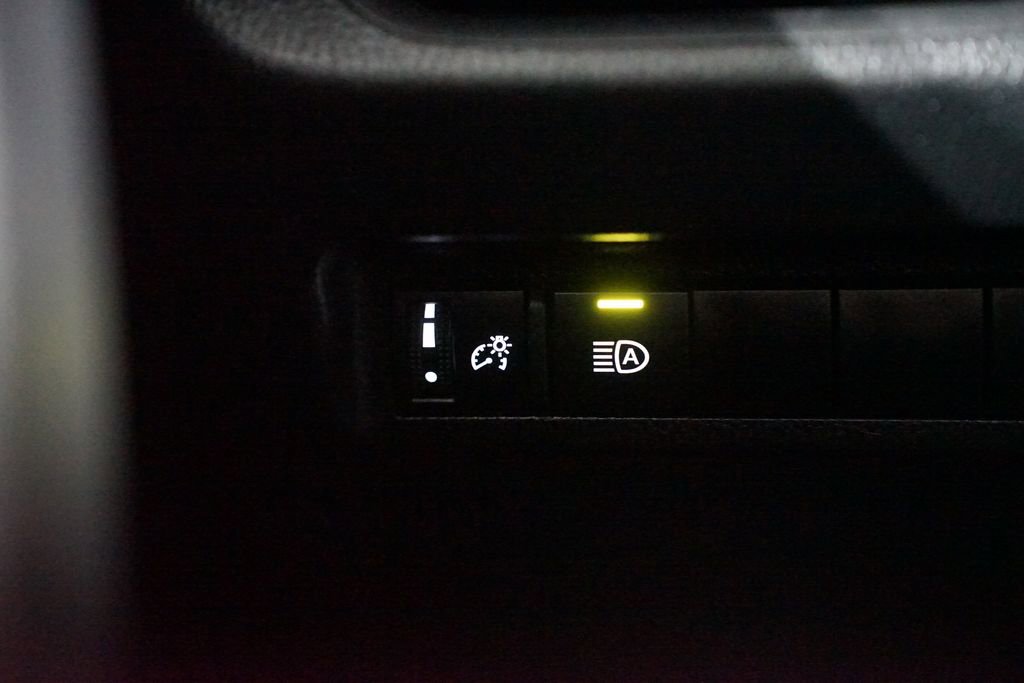 Certified 2023 Toyota RAV4 XLE image 24