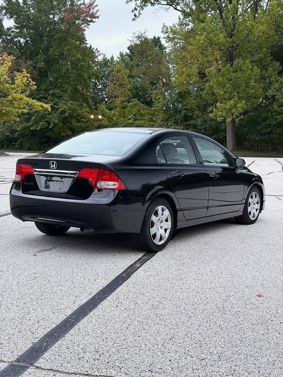 Used 2011 Honda Civic LX image 8