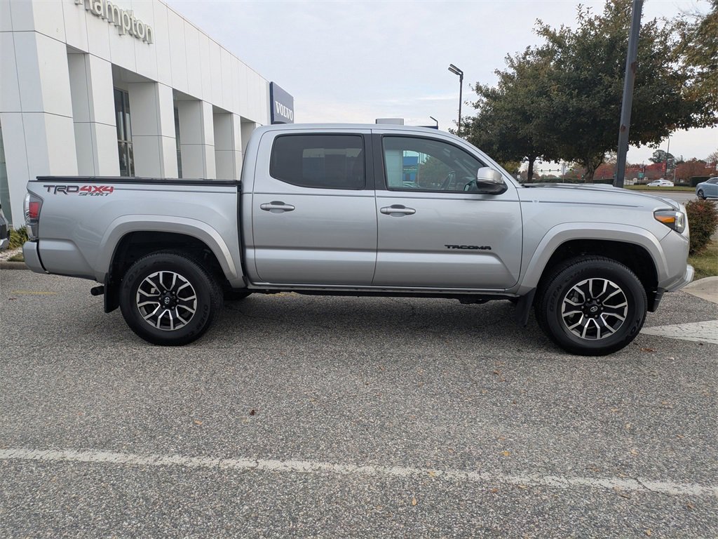 Used 2023 Toyota Tacoma TRD Sport image 3