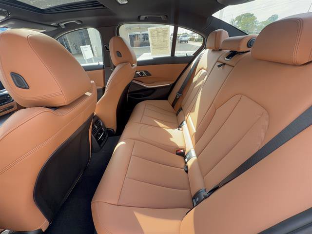 New 2025 BMW 330i xDrive Sedan w/ Convenience Package AWD/4WD image 51
