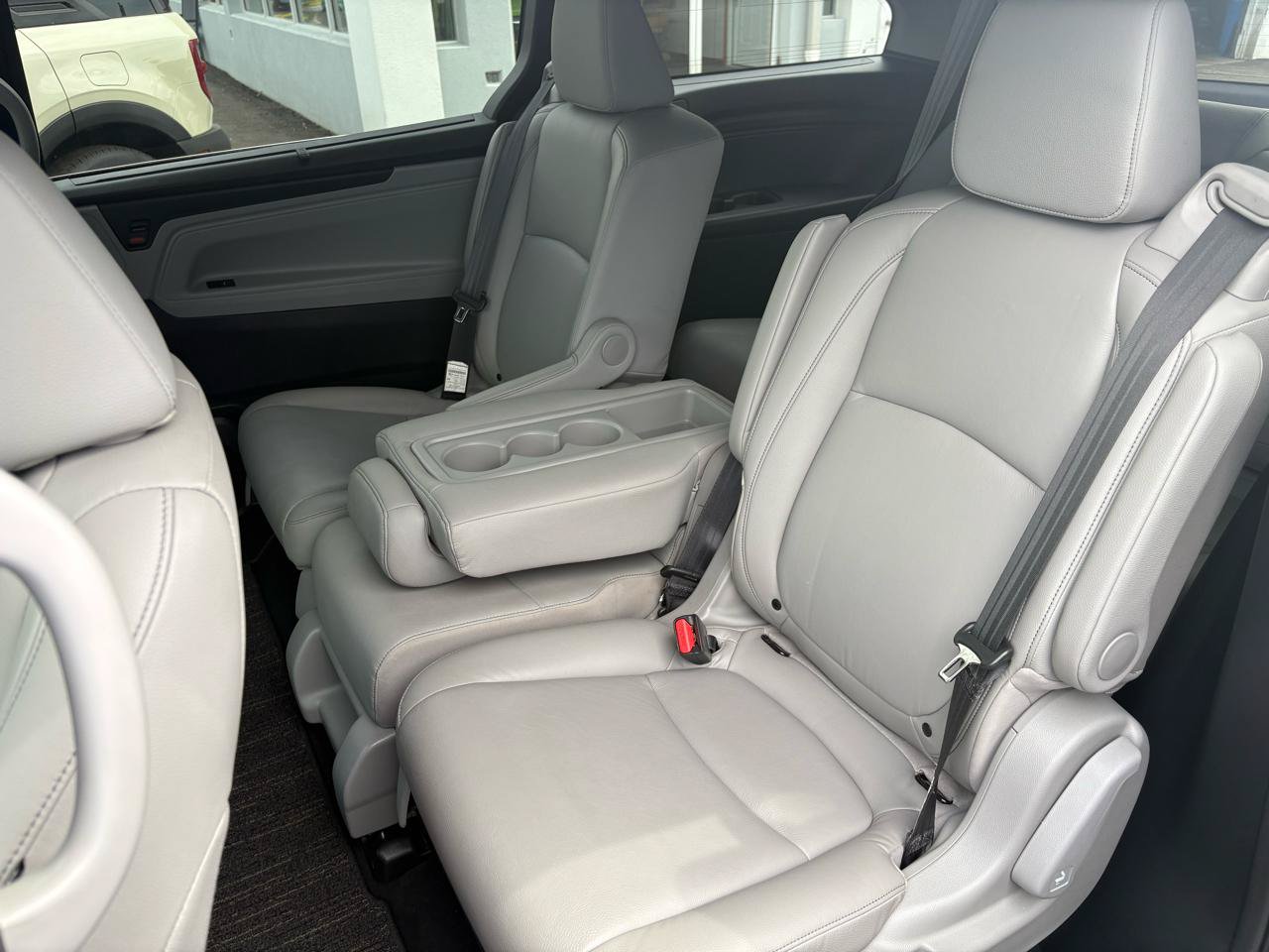 Used 2023 Honda Odyssey EX-L image 13