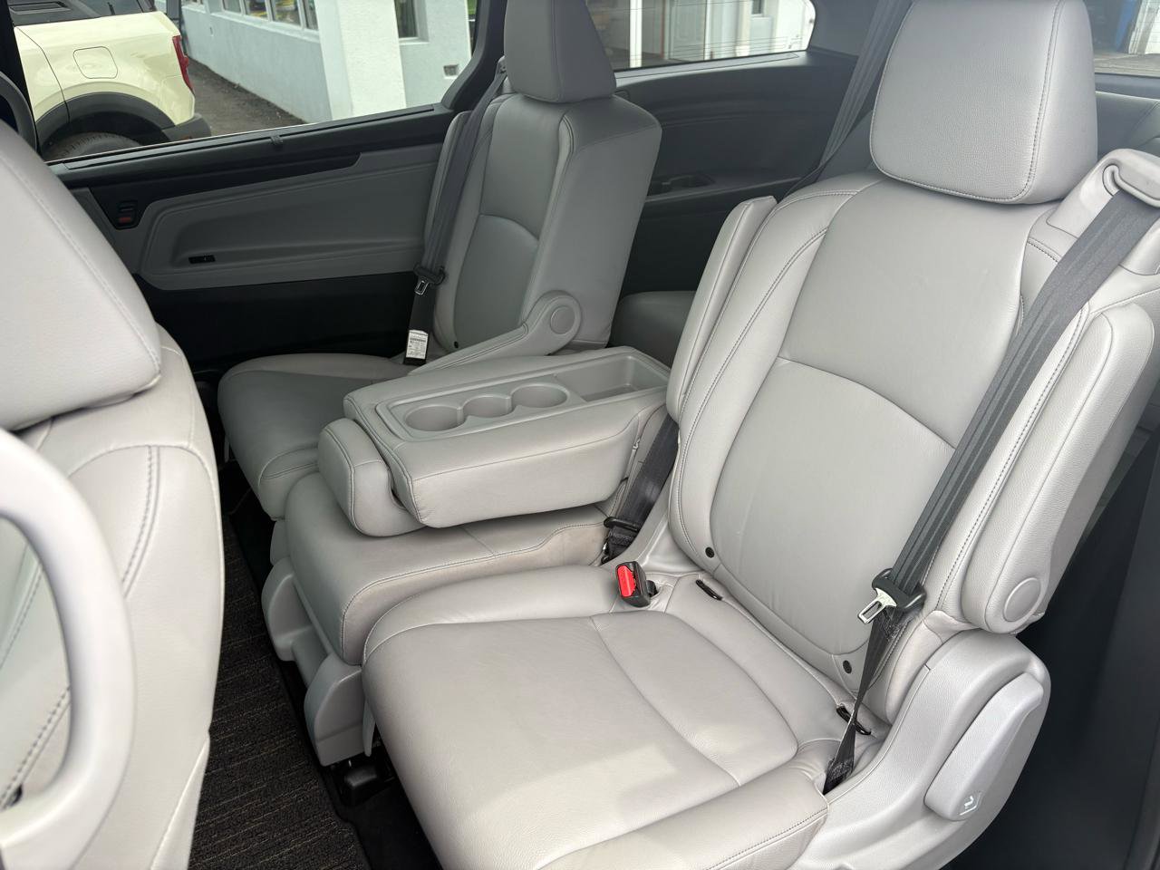 Used 2023 Honda Odyssey EX-L image 13