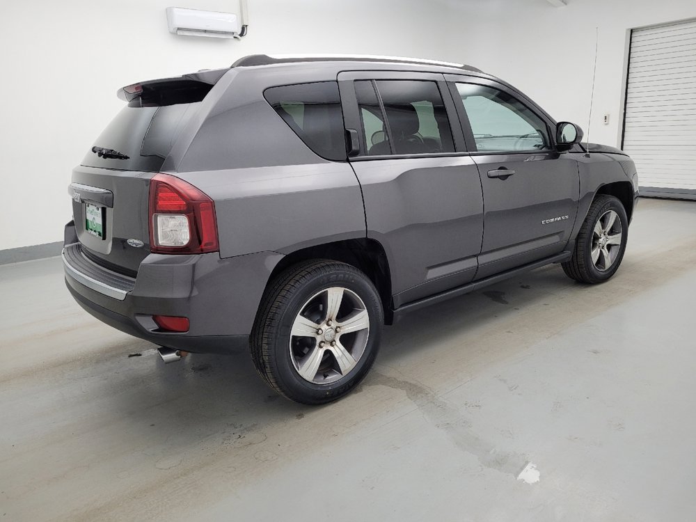 Used 2016 Jeep Compass High Altitude image 10