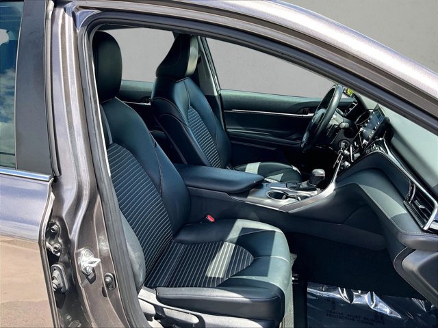 Used 2024 Toyota Camry SE FWD image 9