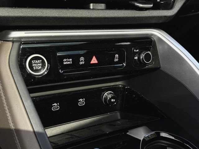 Certified 2025 Audi Q5 Premium w/ Premium Plus AWD/4WD image 28