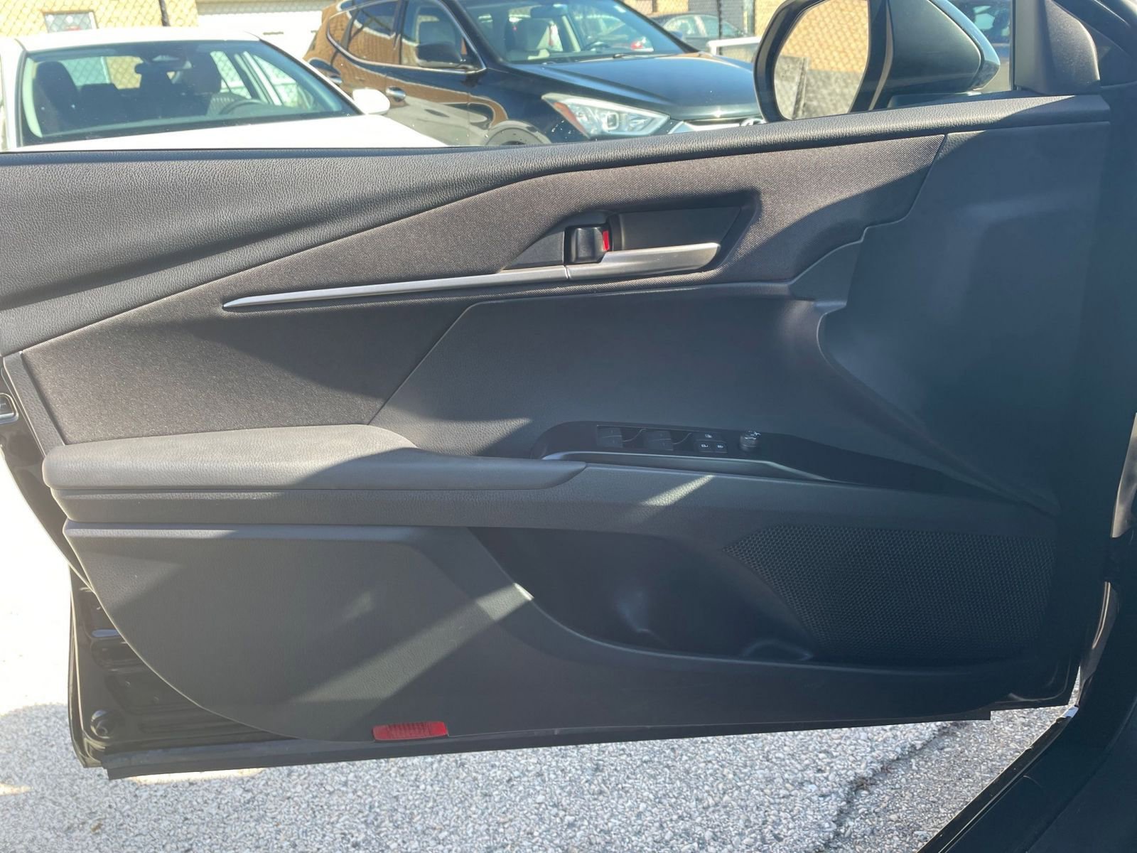 Used 2025 Toyota Camry LE image 18