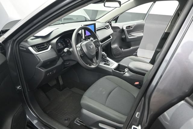 Used 2025 Toyota RAV4 LE FWD image 7