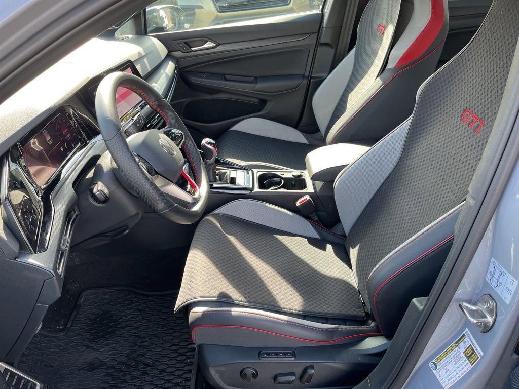 Used 2024 Volkswagen GTI Autobahn image 11