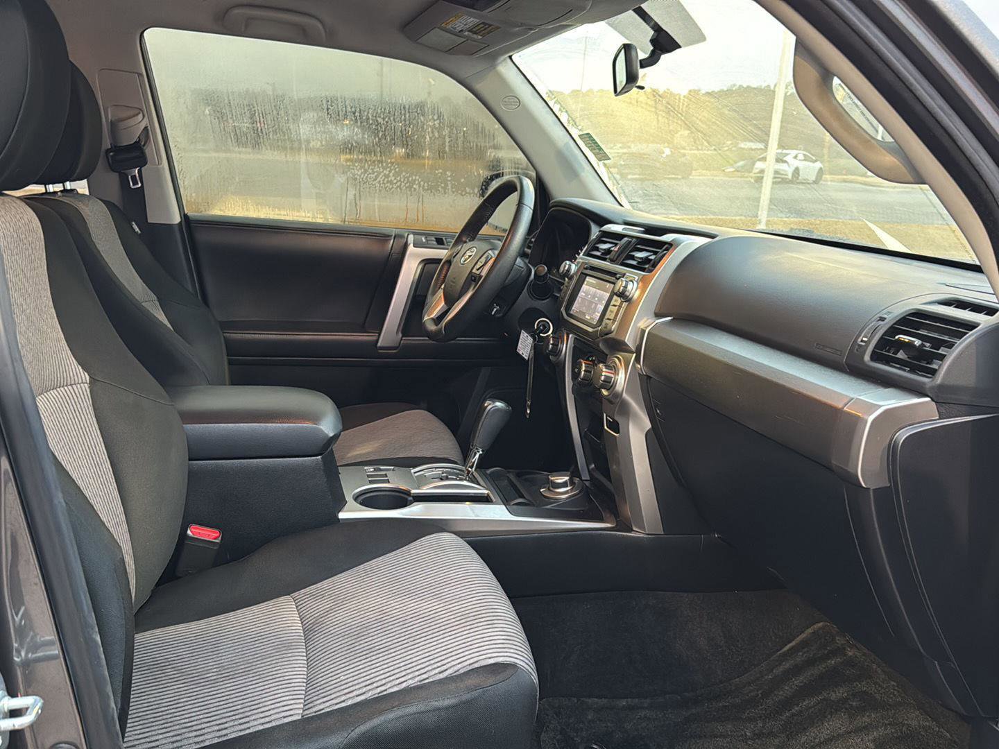 Used 2017 Toyota 4Runner SR5 image 10