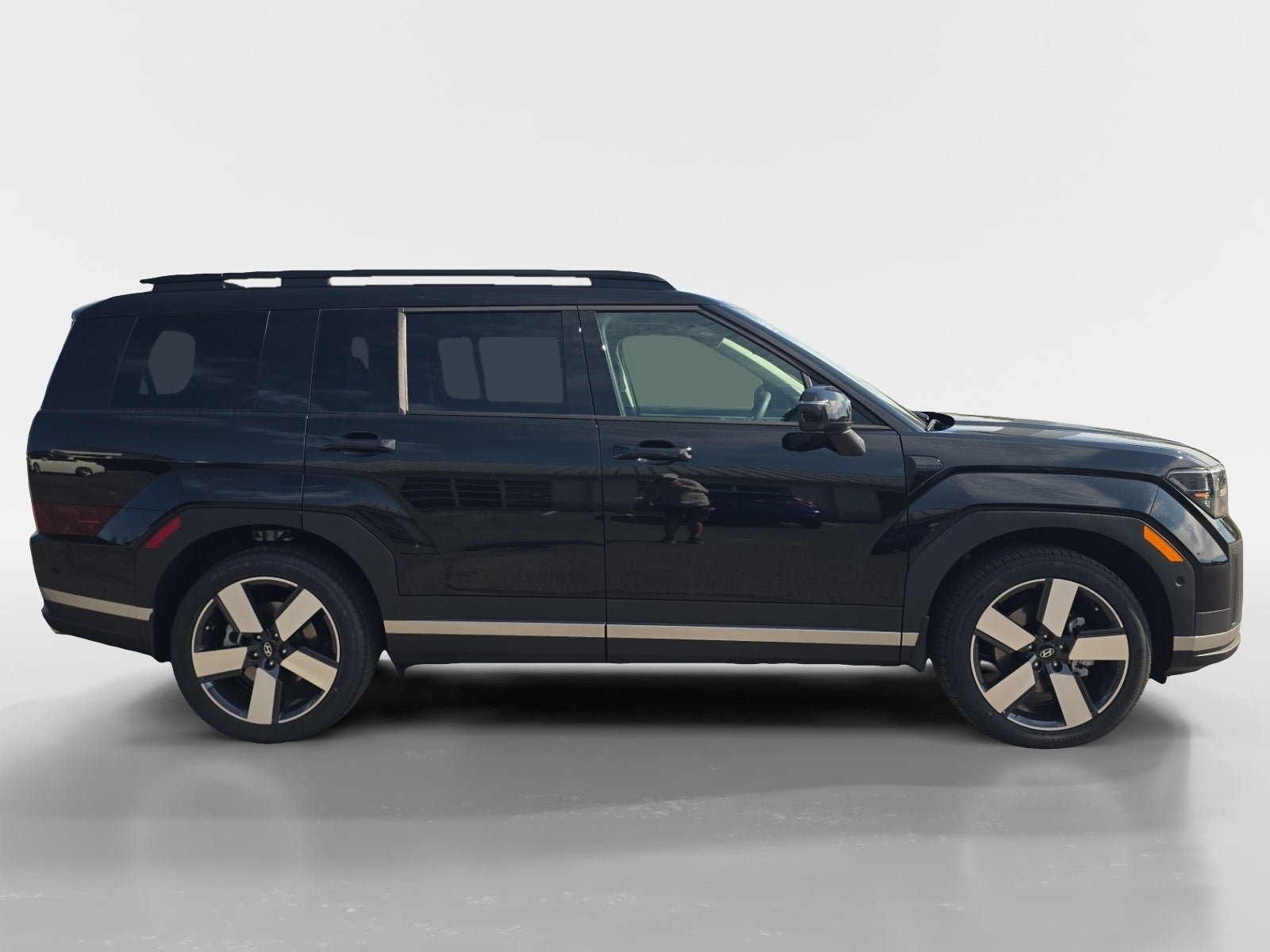 New 2027 Hyundai Santa Fe Limited AWD/4WD image 2