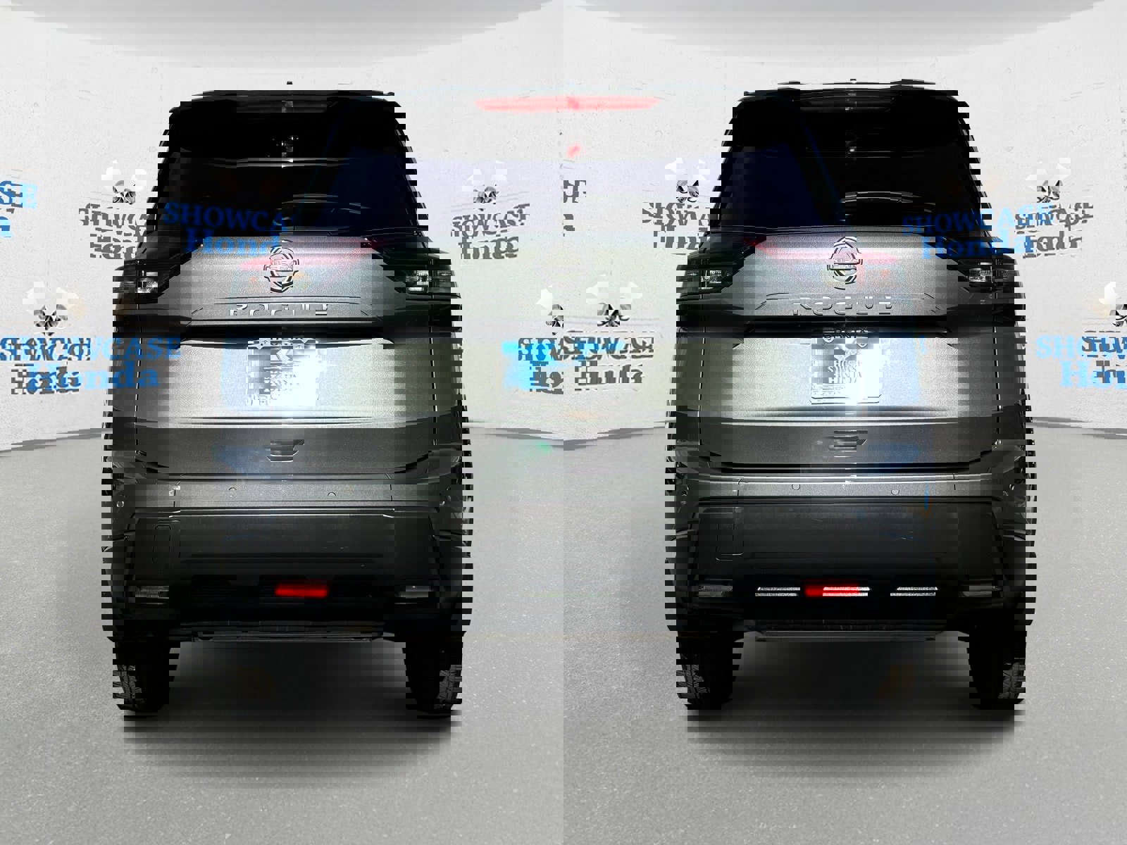 Used 2025 Nissan Rogue S image 7