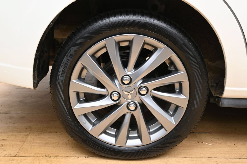 Used 2019 Mitsubishi Mirage G4 ES FWD image 11