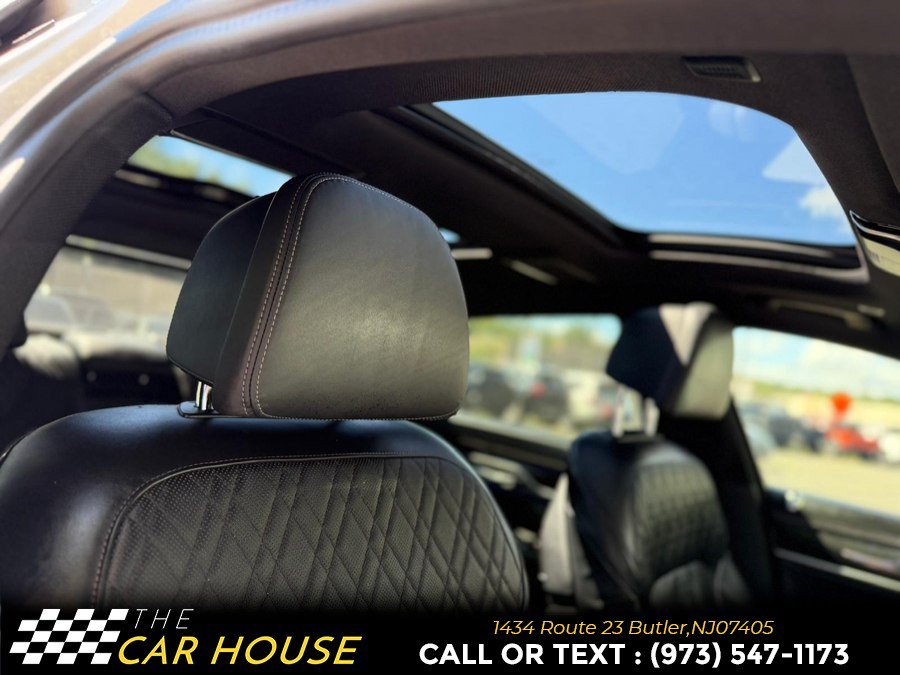 Used 2019 BMW 750i xDrive w/ Executive Package AWD/4WD image 25