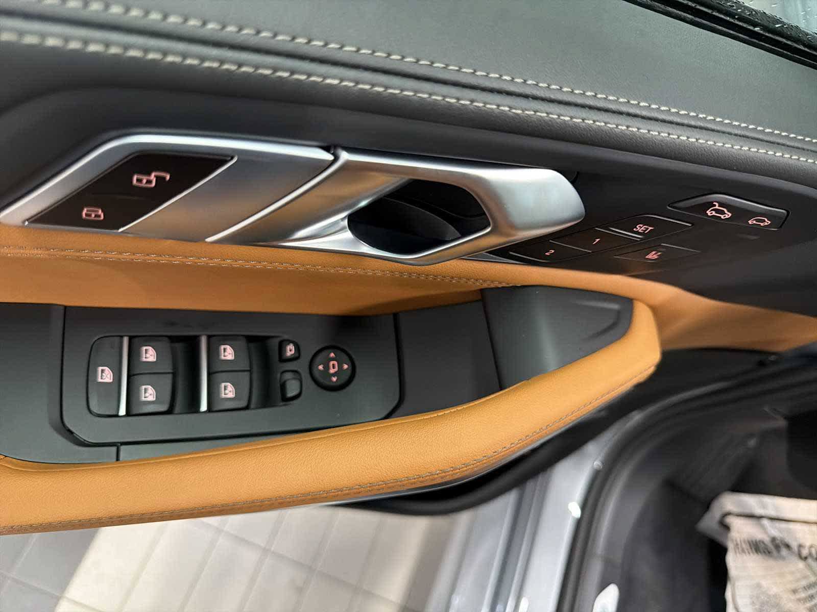 New 2026 BMW X6 xDrive40i w/ Climate Comfort Package AWD/4WD image 12