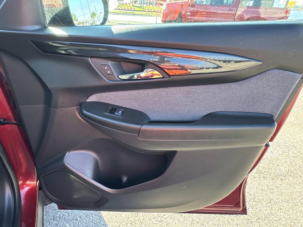 Used 2025 Chevrolet TrailBlazer LT image 13