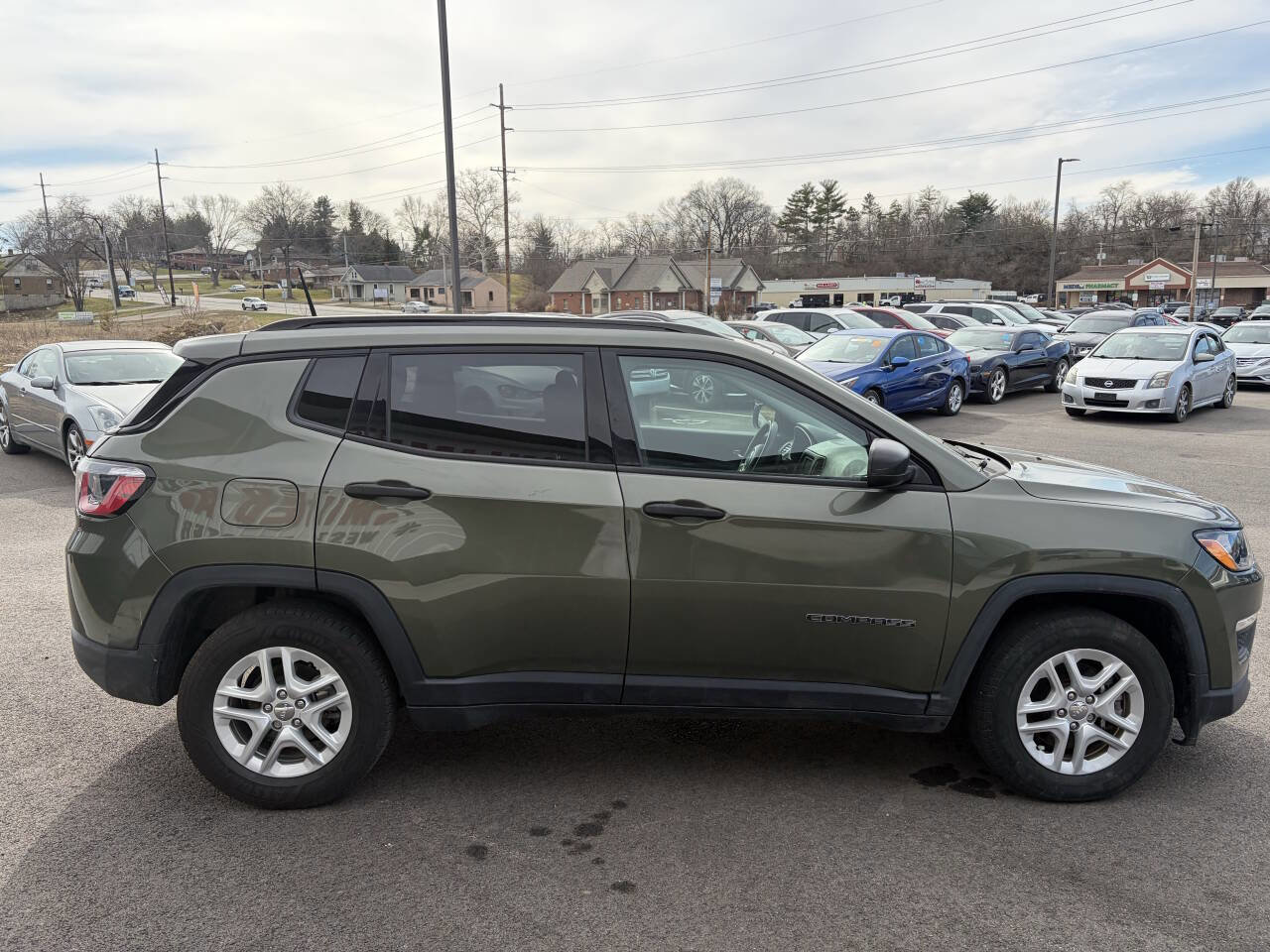 Used 2017 Jeep Compass Sport w/ Cold Weather Group image 5
