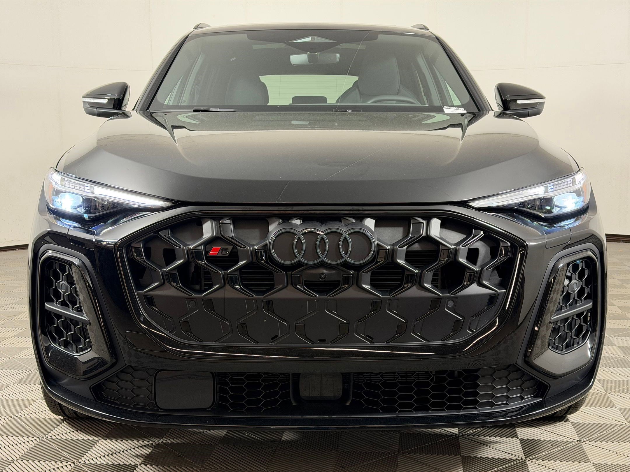 Certified 2025 Audi SQ5 Premium Plus w/ Premium Plus Package AWD/4WD image 6