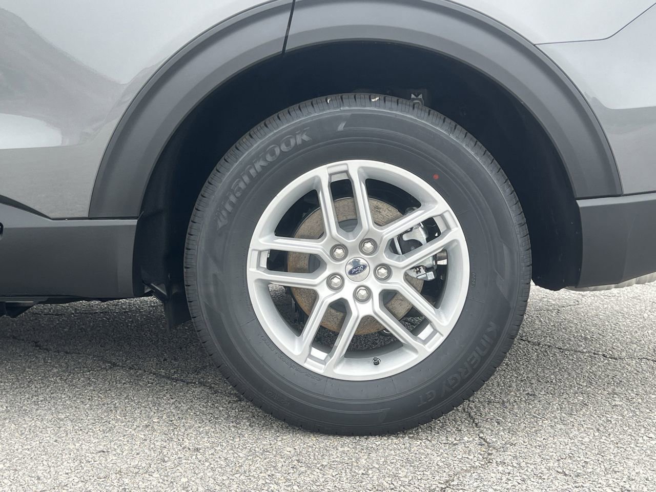 New 2026 Ford Explorer Active image 26