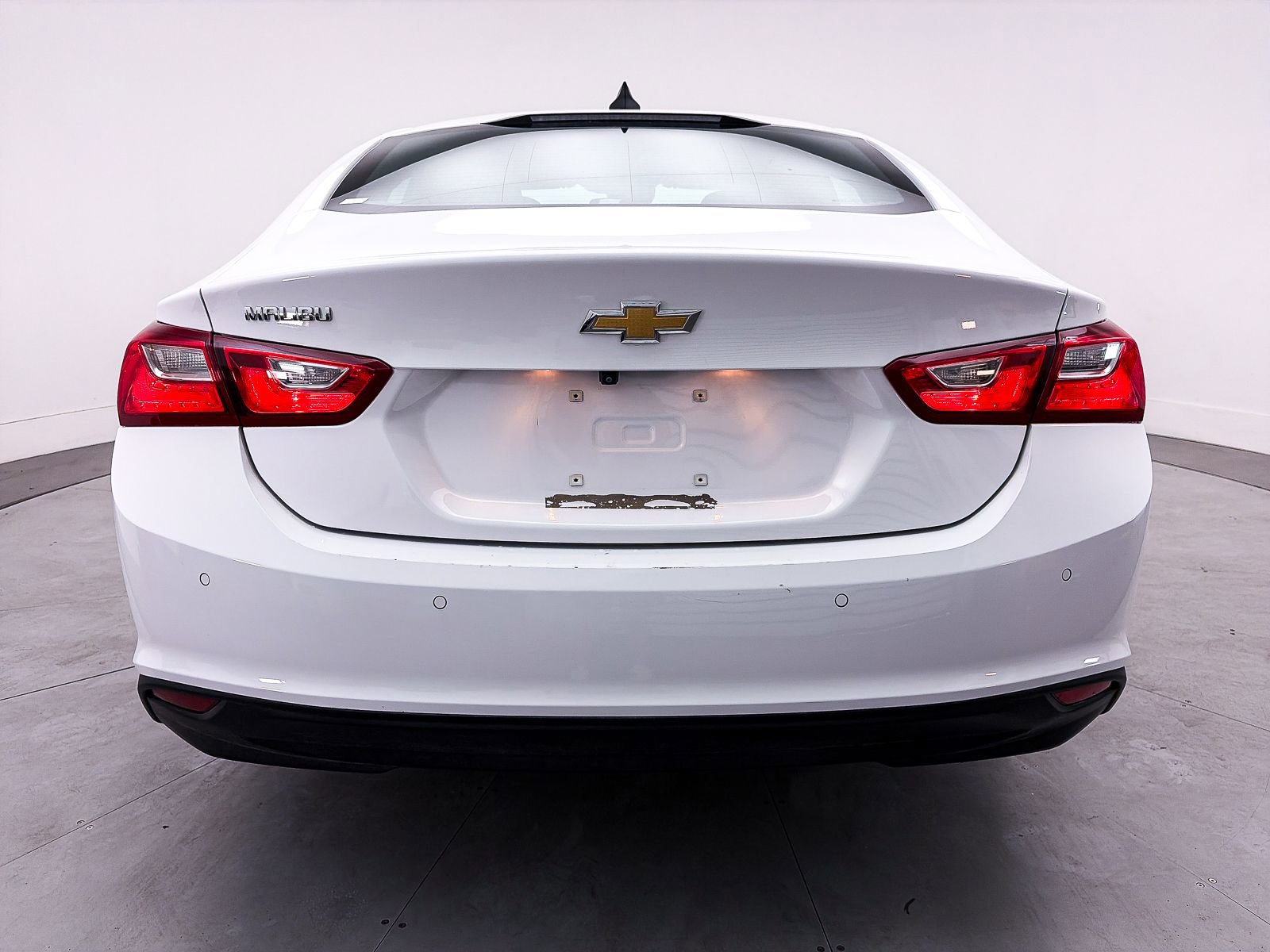 Used 2025 Chevrolet Malibu LS image 12