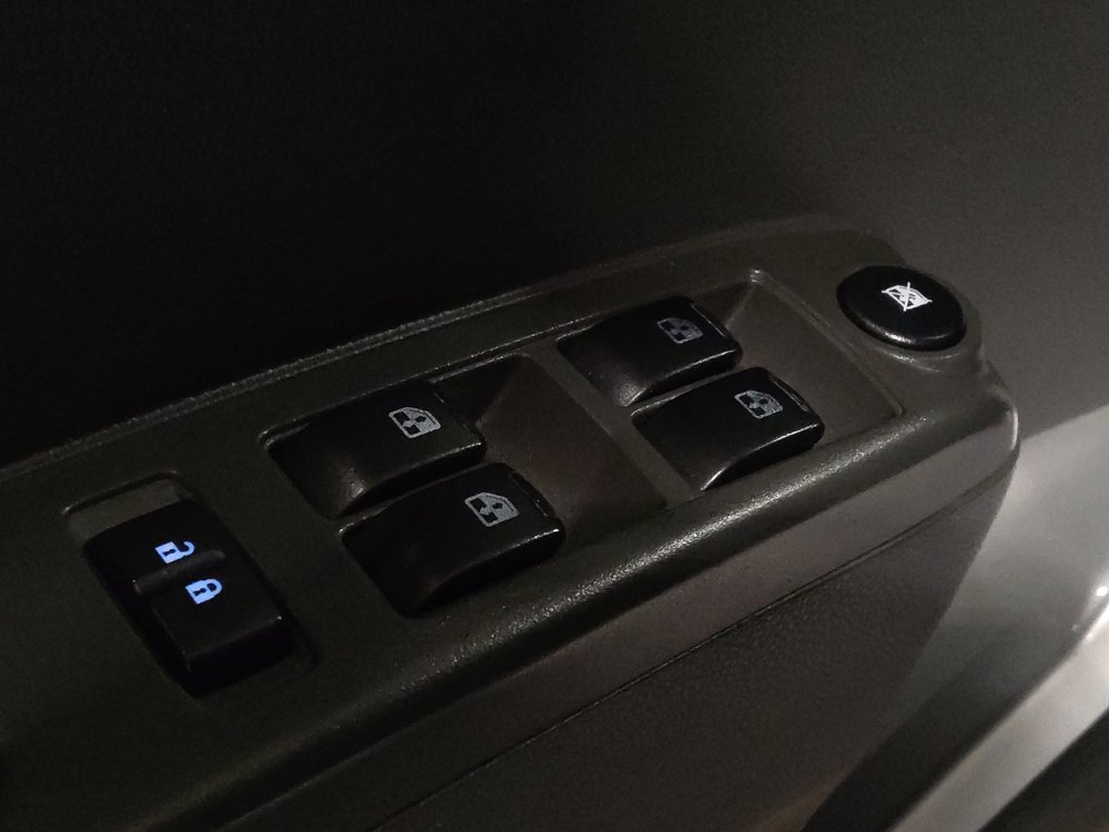 Used 2015 Chevrolet Spark LT FWD image 27